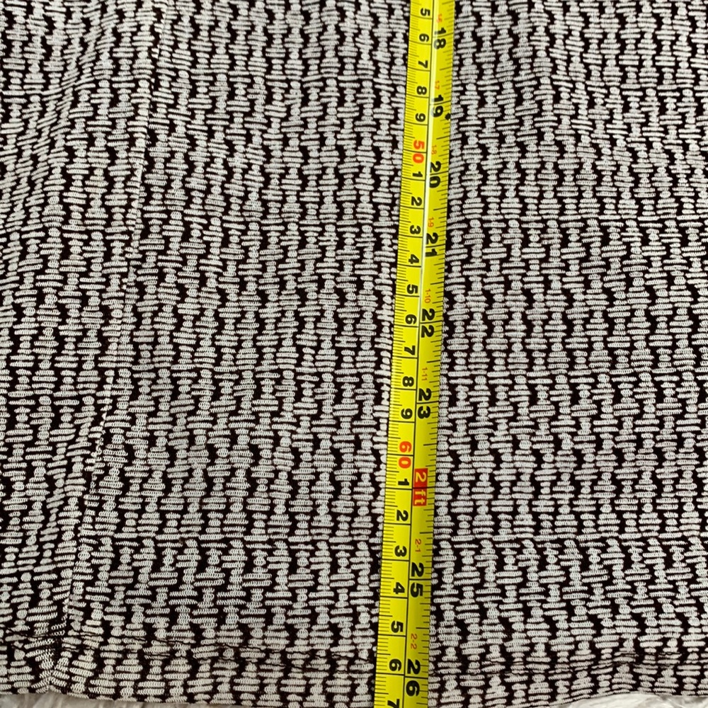 MIDI Skirt - Picture 7 of 7